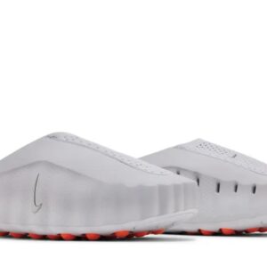 Nike “Mind” slides